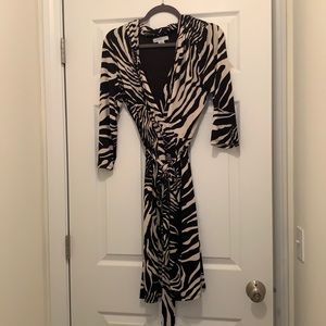 Women’s wrap dress